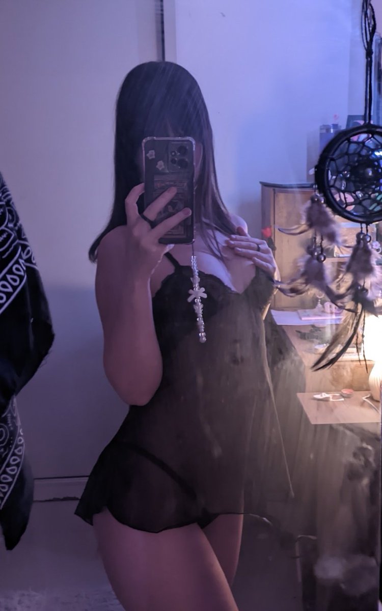 vanuzinha tweet media