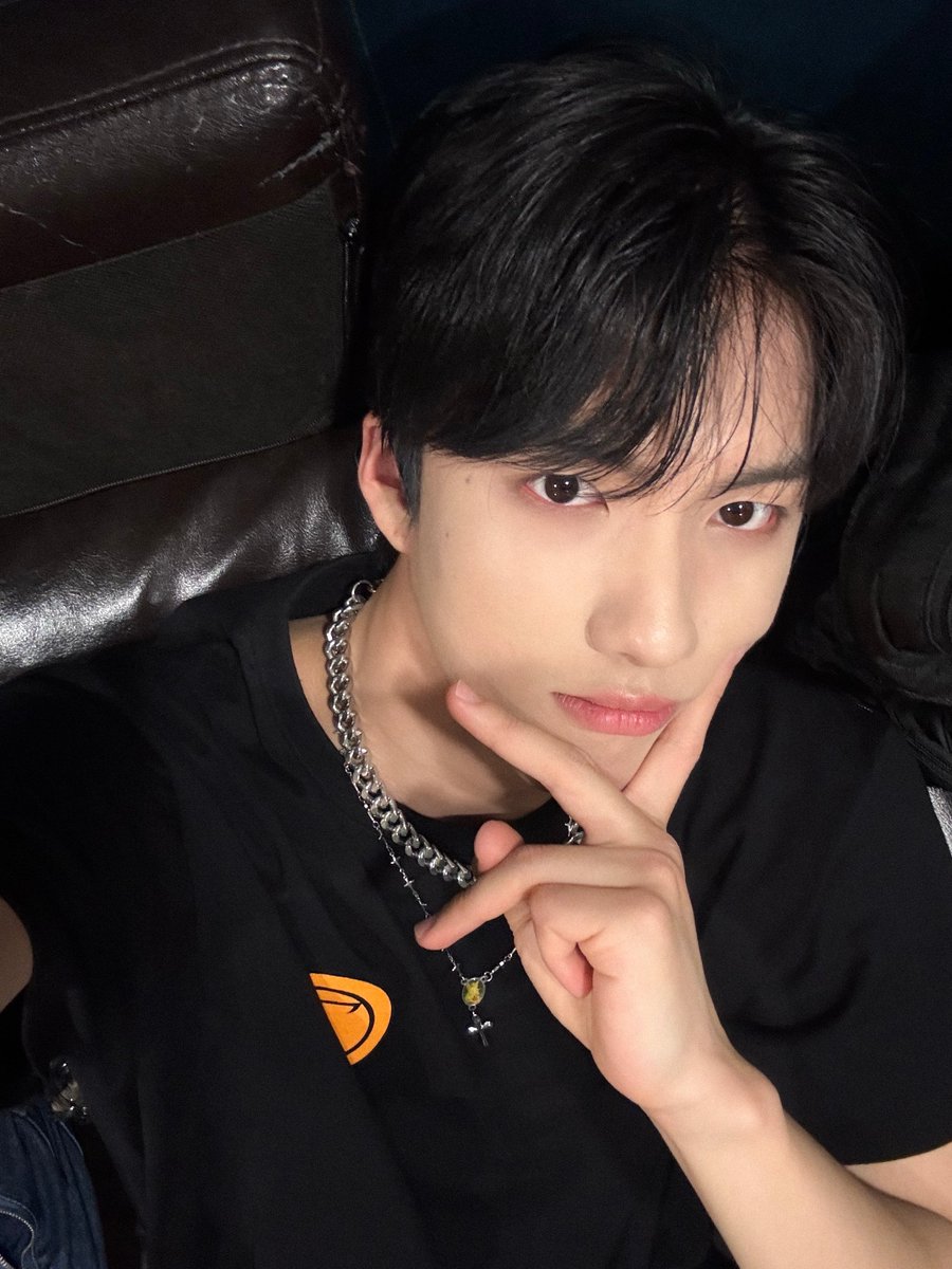 TRENDZ (트렌드지) tweet media