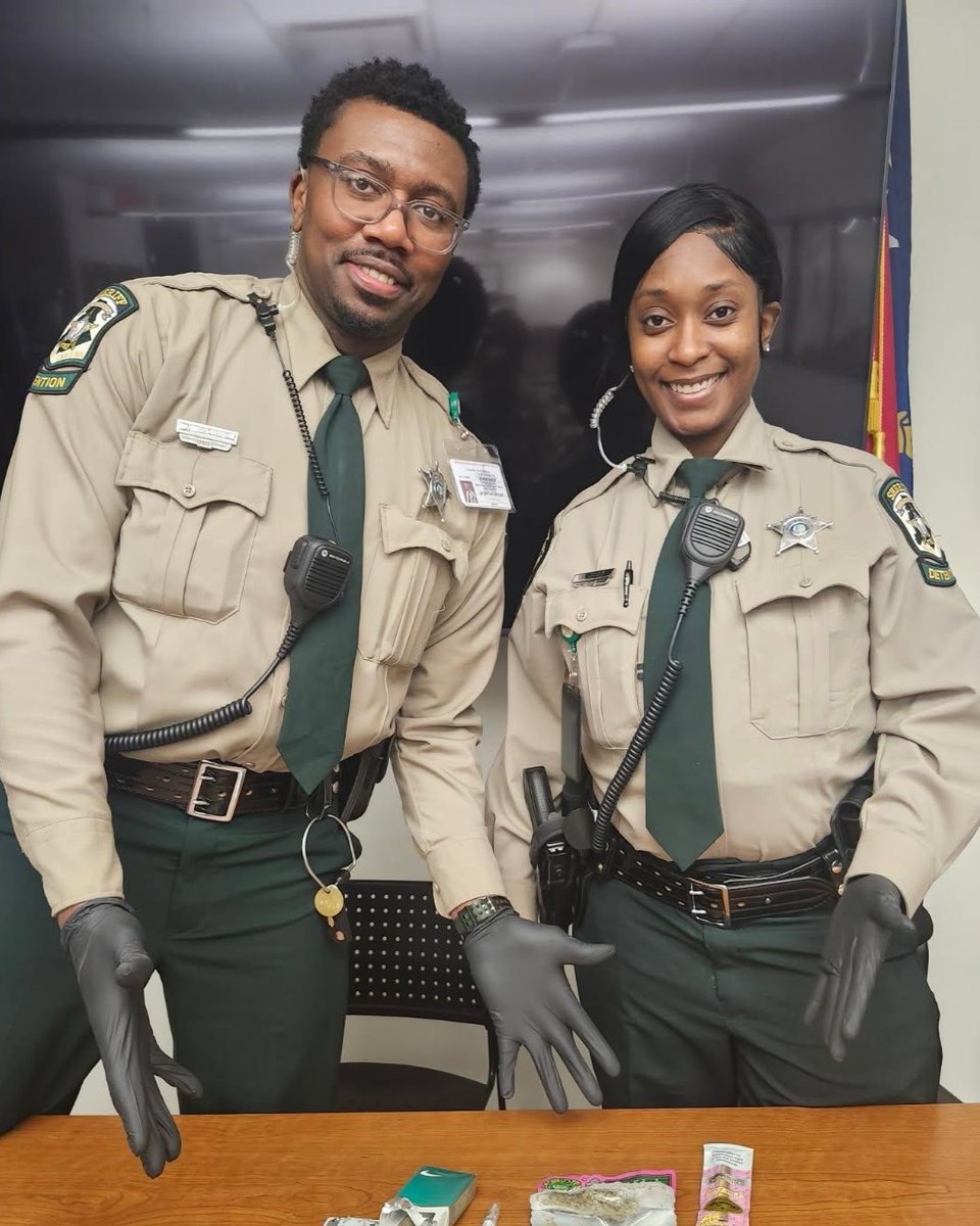 Meck Sheriff tweet media