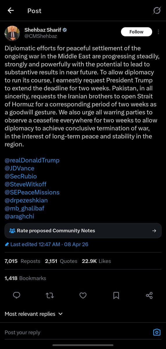 XfintechROY's tweet photo. @CMShehbaz To all those people failing to understand that Pak PM copied the post sent to him and posted as it it later edited the post. So here is the screen record attached. https://t.co/6pjuefObZD