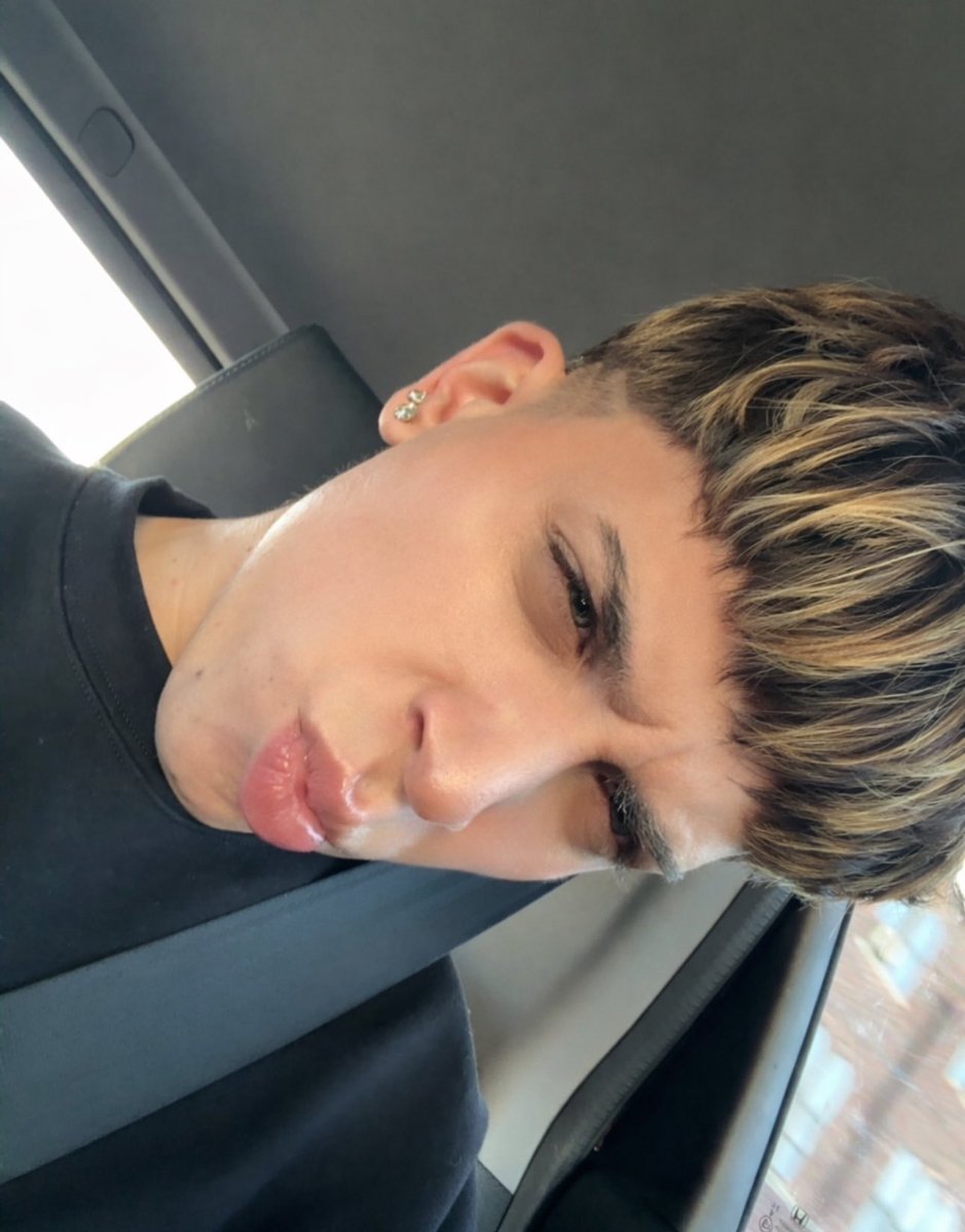 5⭐️teo tweet media