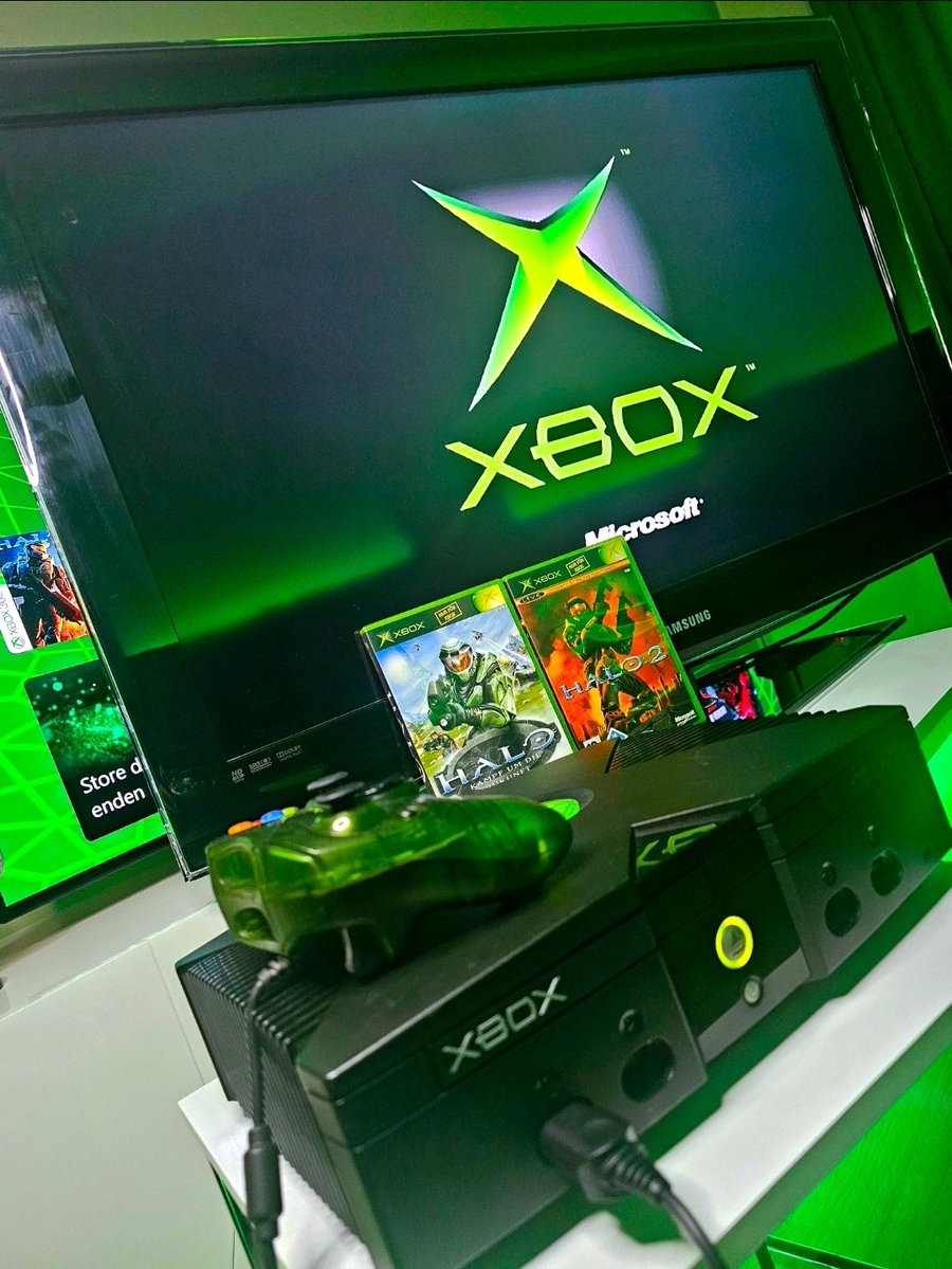 KingFlocke84's tweet image. OG XBOX💚
Sometimes it just feels right to return to where it all began.
#Xbox #XboxShare #Xboxcommunity