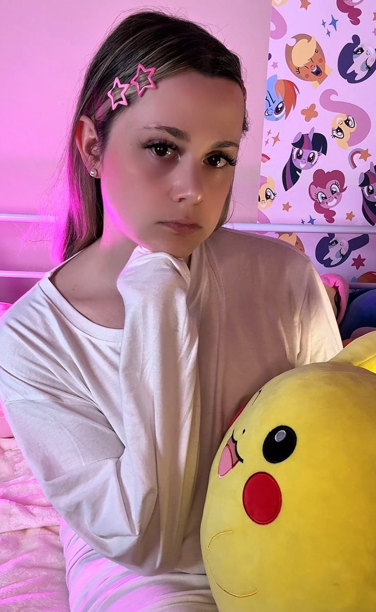 Twilightsroomxx🏳️‍⚧️ tweet media