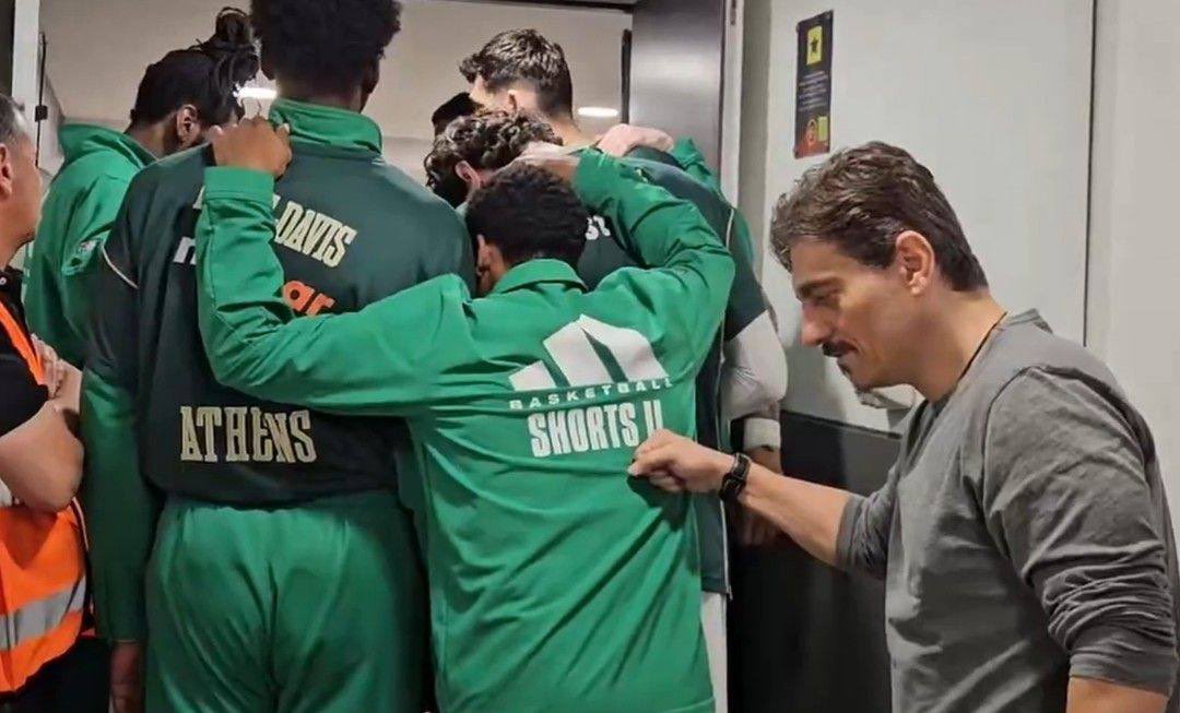 Nick the not-so-quick tweet media