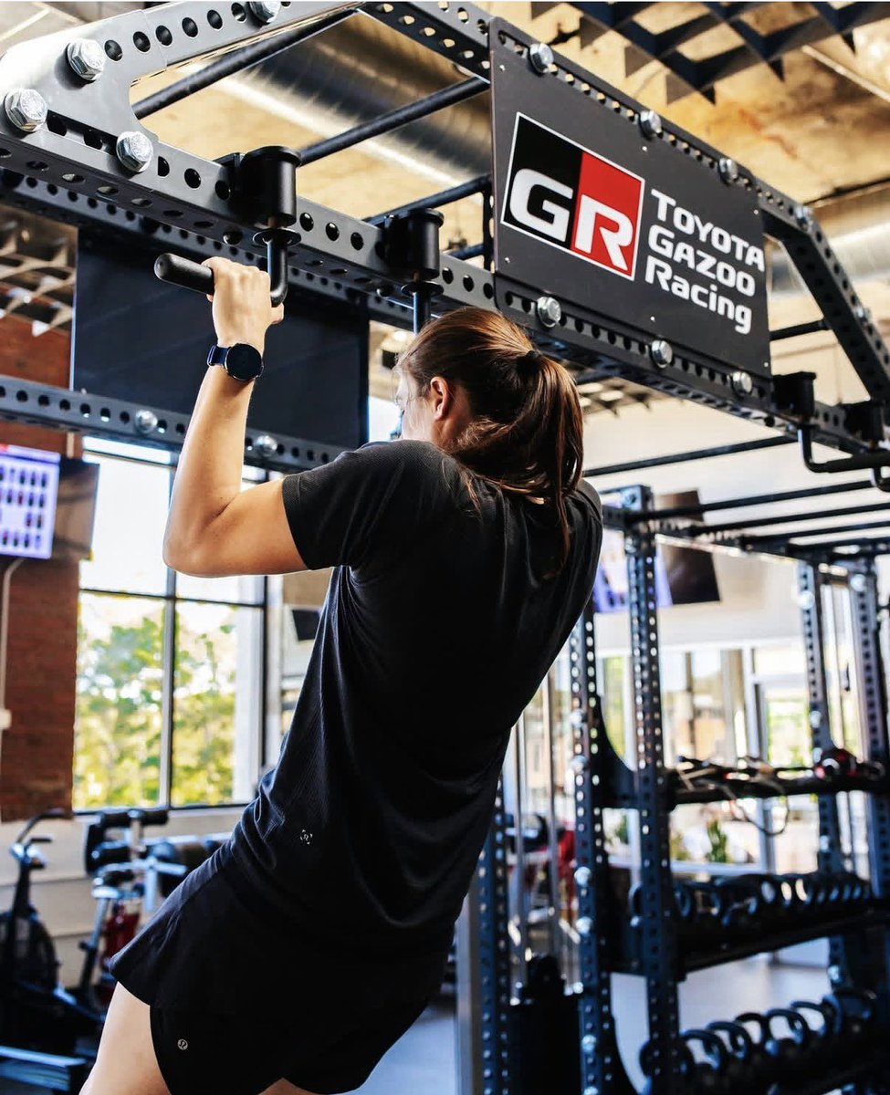 IsabellaRobusto's tweet image. Happy World Health Day! 💚

Take a moment today to invest in yourself—move your body, fuel it with the right foods, and stay hydrated. It’s something I strive towards each day.

Your health is your foundation so build it strong.

#WorldHealthDay #Wellness #StayActive