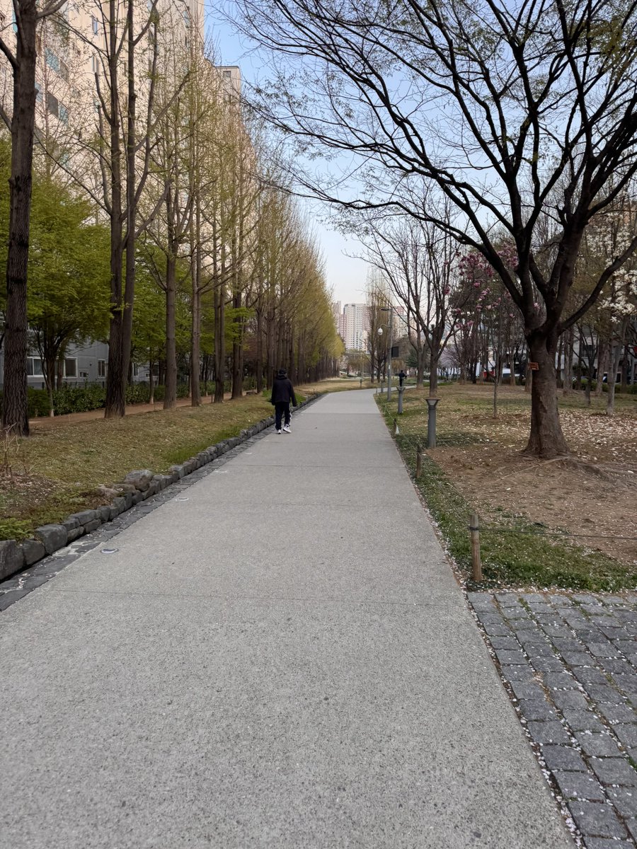 MANIKANDAN tweet media