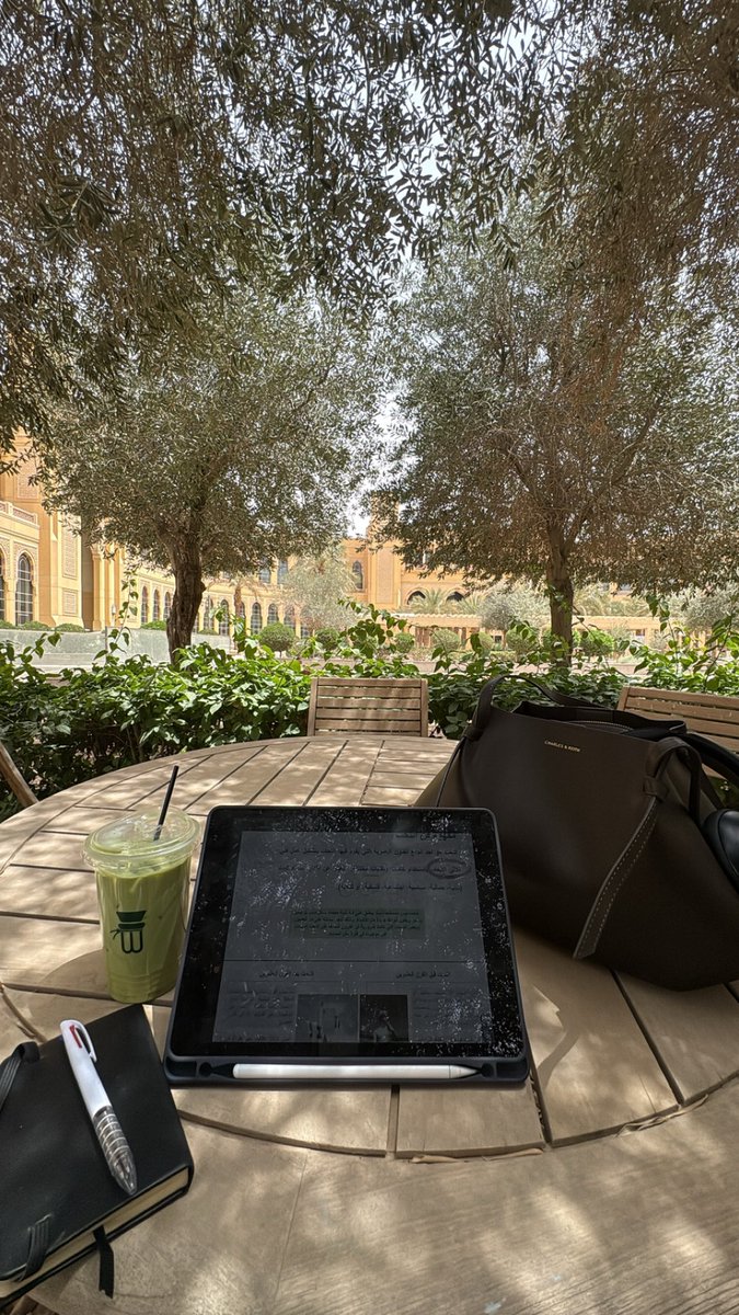 ســارة tweet media