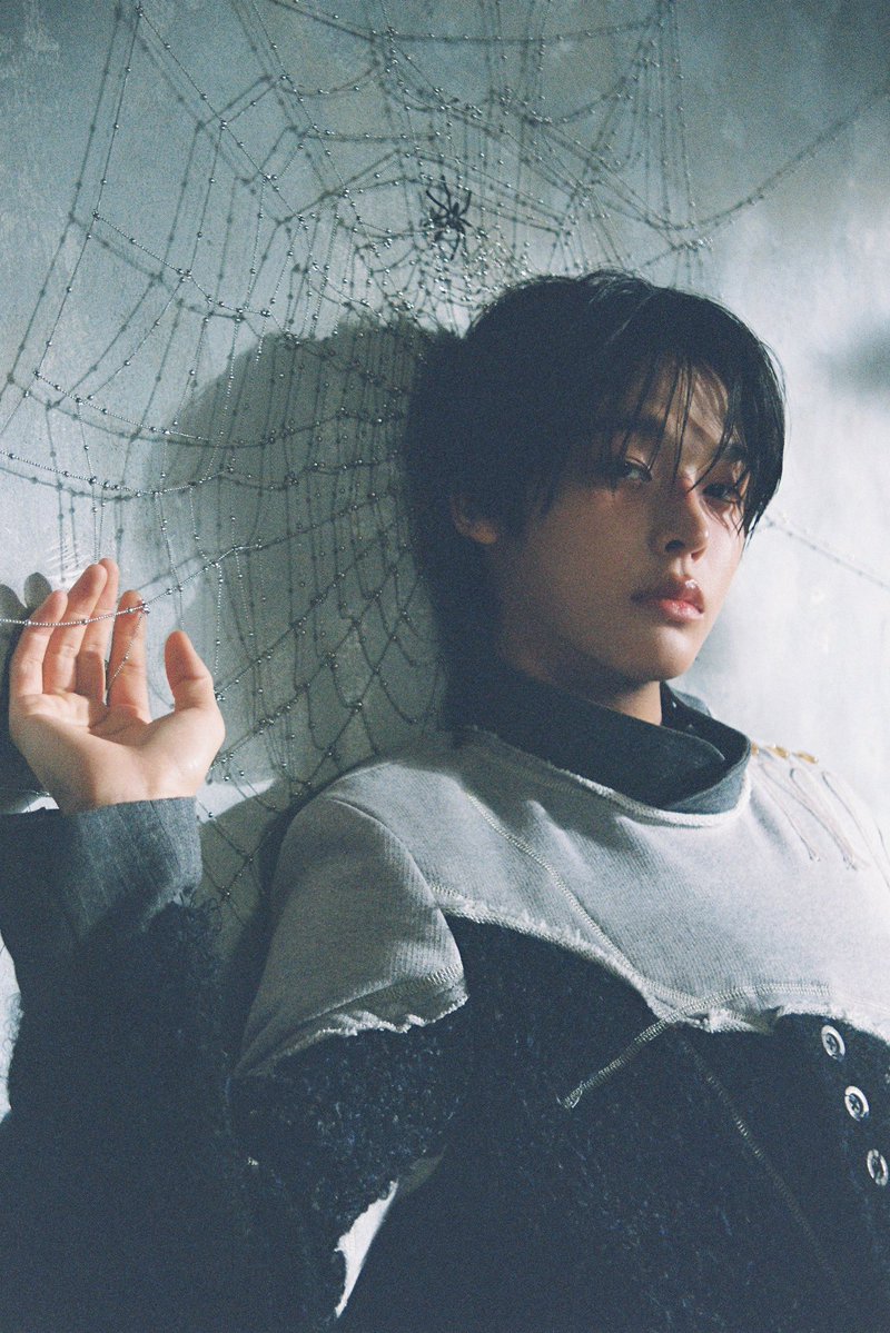 탐쿠중.. tweet media