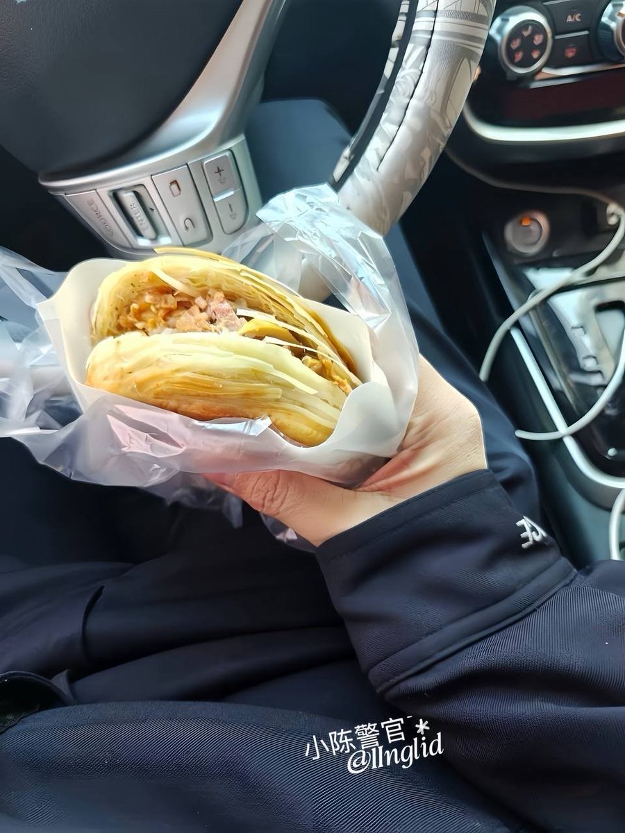 小陈警官~ tweet media