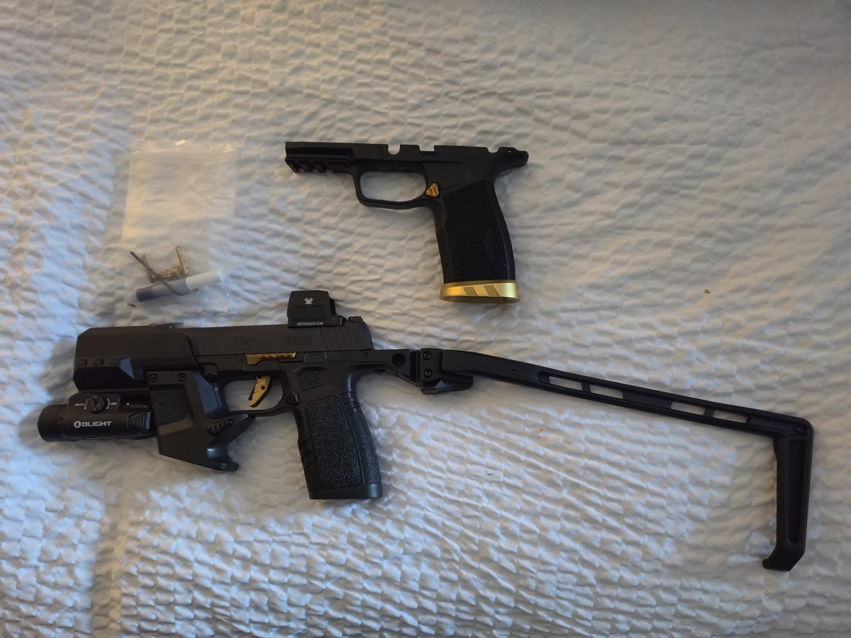 My gat just evolved from EDC to PDW
<a href="/TyrantCNC/">Tyrant CNC</a>