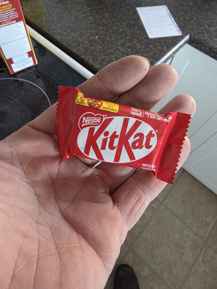 venari's tweet photo. @KITKAT  wanna buy this one from me? No lowball offers, I know what I got. https://t.co/9JyrWTbKp9