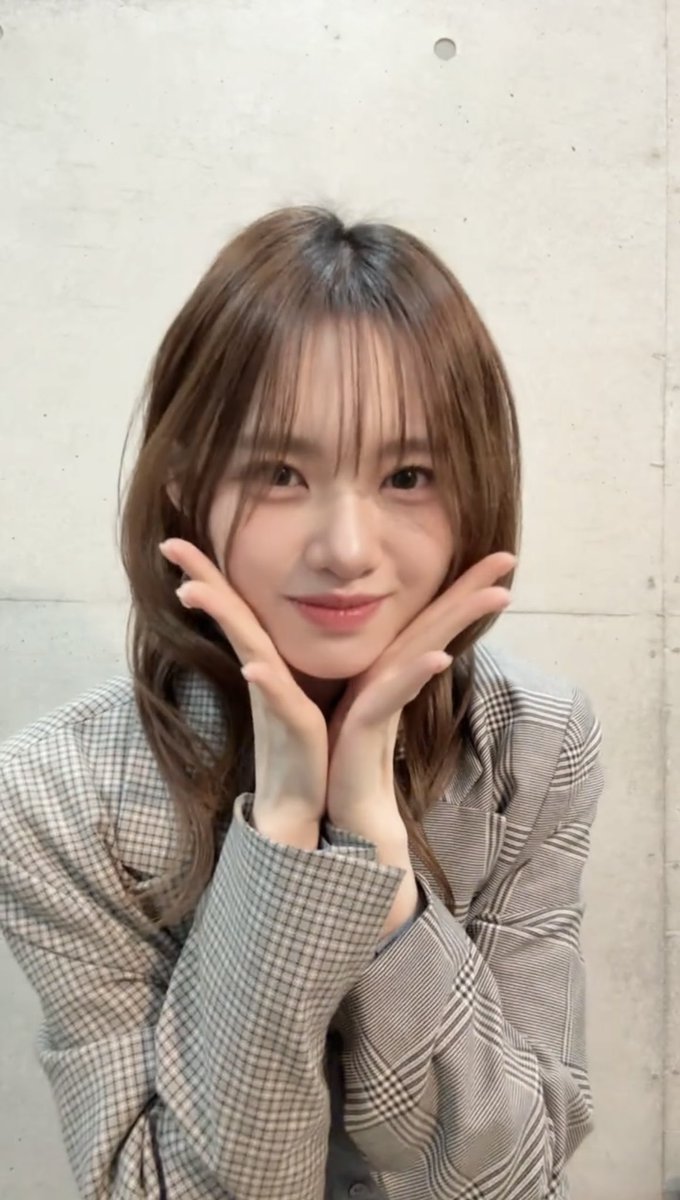 みいな tweet media