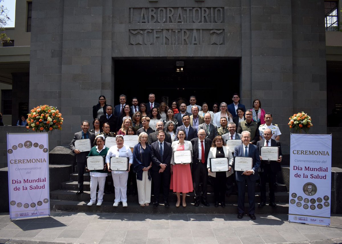 SALUD México tweet media