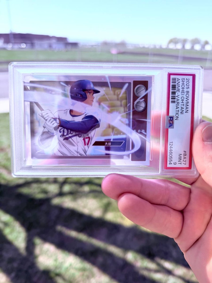 MYOHMYCards's tweet image. drop your favorite ohtani card in the replies

we'll start: 2025 bowman anime kanji variation. your turn.

@cardpurchaser #sportscards #thehobby