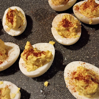 QuiKStriKe2010's tweet photo. I cooked deviled eggs for the first time last night (also the first time I ever boiled an egg). I didn't make them for a big event or anything, I just really like deviled eggs but nobody else in my family eats them. I had a few and they're SO tasty
#cooking #deviledeggs #eggs https://t.co/uDzfbX60cZ