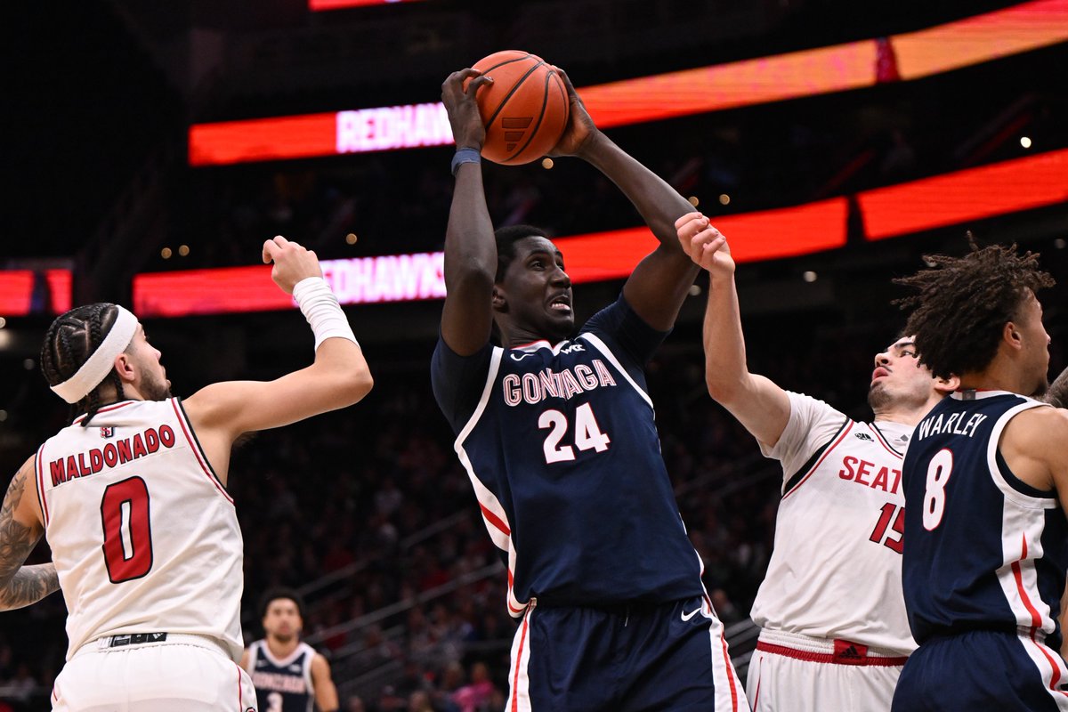 Theo Lawson tweet media