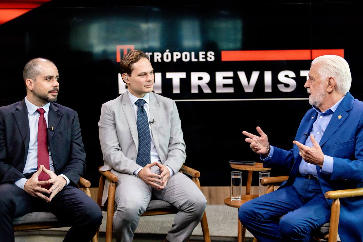 jaqueswagner's tweet image. Nós vivemos um momento civilizatório bastante conturbado. É guerra na Ucrânia, em Gaza, agora no Oriente Médio. Isso mexe muito com a cabeça das pessoas. De qualquer forma, a nossa confiança está depositada na #democracia. Não conheço nada melhor do que ela para todos conviverem,