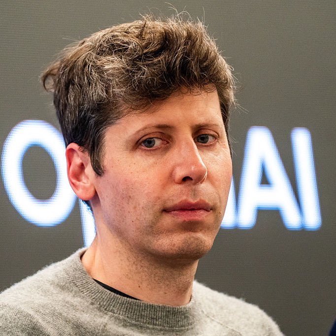 muskonomy's tweet image. 🚨NEWS: Elon Musk amends his lawsuit against OpenAI, requesting that any damages be awarded to the organization’s nonprofit arm rather than to himself.

He is also seeking the removal of CEO Sam Altman and President Greg Brockman from their roles as officers in the company.