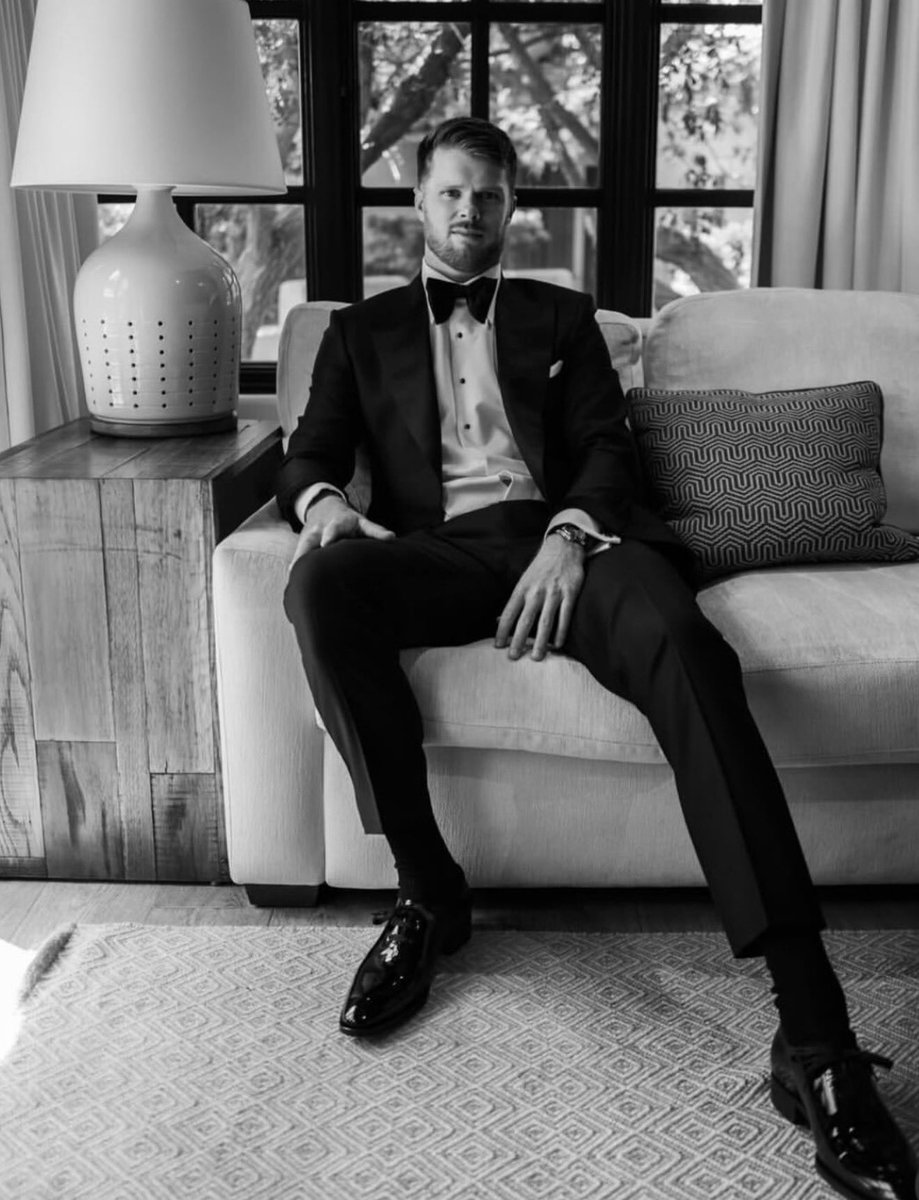 Oreo 💍 tweet media