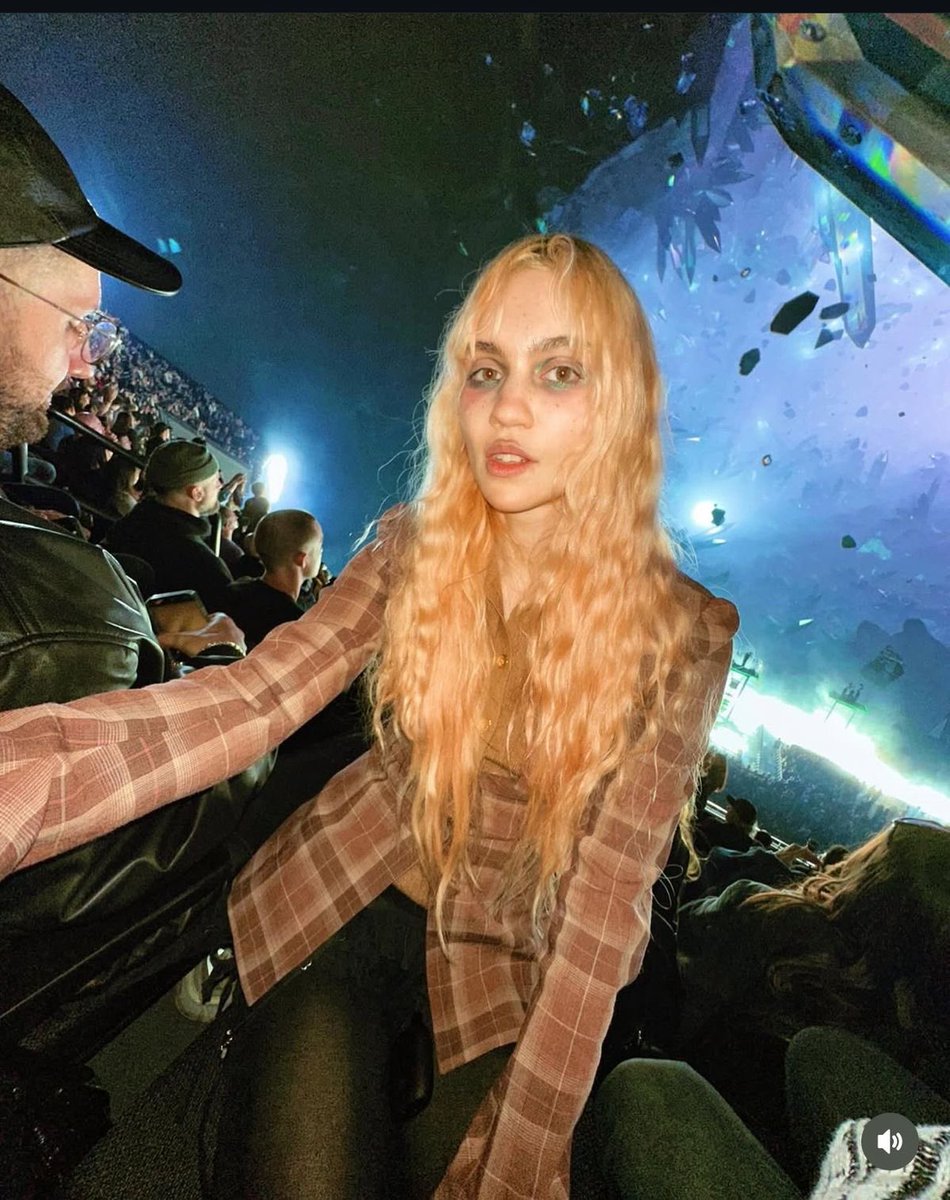 grimes archive tweet media