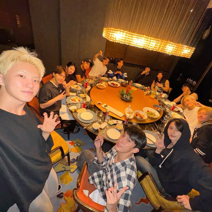 boo seungkwan's publicist tweet media