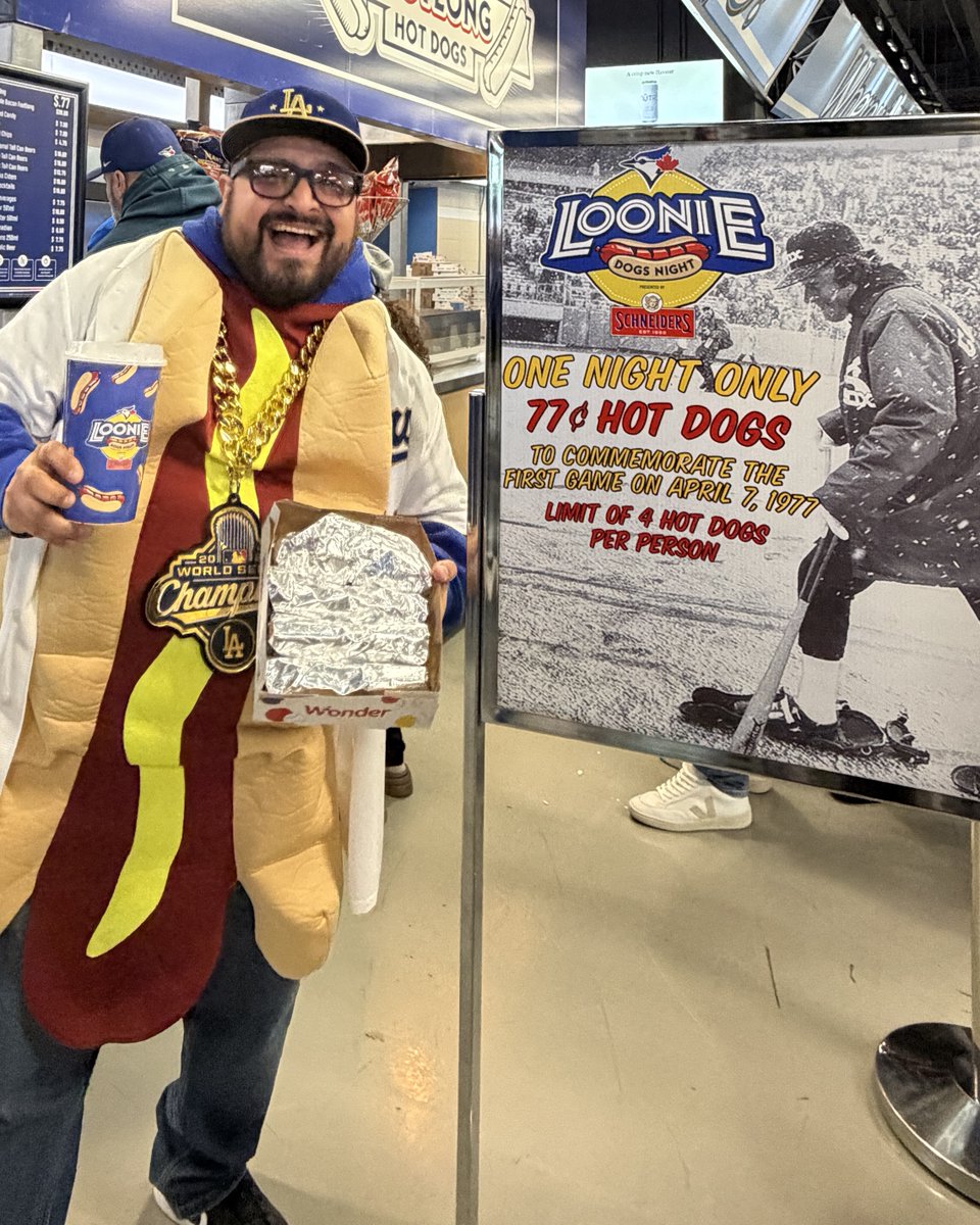 TickPick tweet media