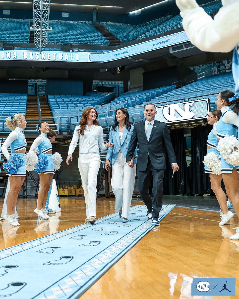 Carolina Basketball tweet media