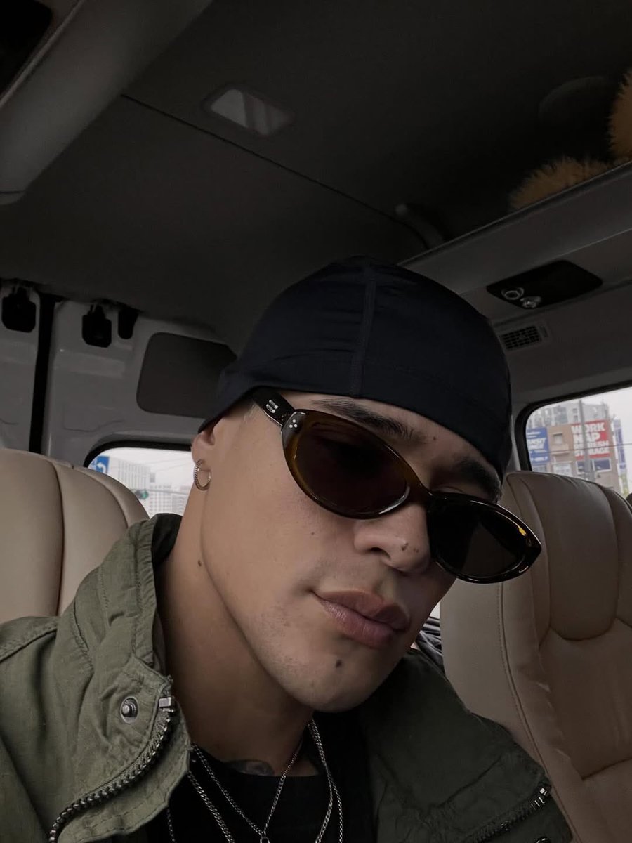 ccstbv's tweet image. [📲] Actualización de Drew (@.and.venn) vía Instagram 📸

"🇰🇷 Sin palabras... un momento tan completo... tan agradecido de estar aquí... ✨❤️‍🔥”

(1/3)

🔗 instagram.com/p/DW2MDjxk1wi/…

#SantosBravos #산토스브라보스 #STBV_Korea #DrewVenegas @santos_bravos