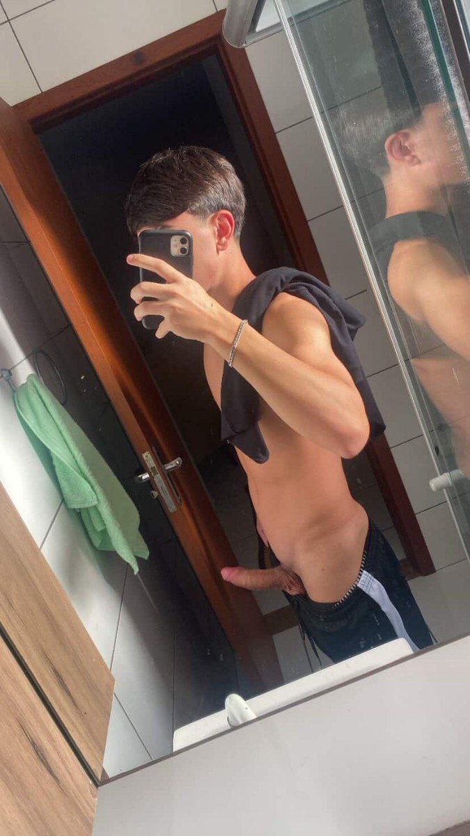 SantizzV70772's tweet photo. Posso te meter de ladinho ? Vai aguentar o mlk GG😅🍆

CONTEÚDOS GRÁTIS,NO LINK ABAIXO 👇 
https://t.co/qsb5wQO2C5 https://t.co/dFOZEGxqLZ