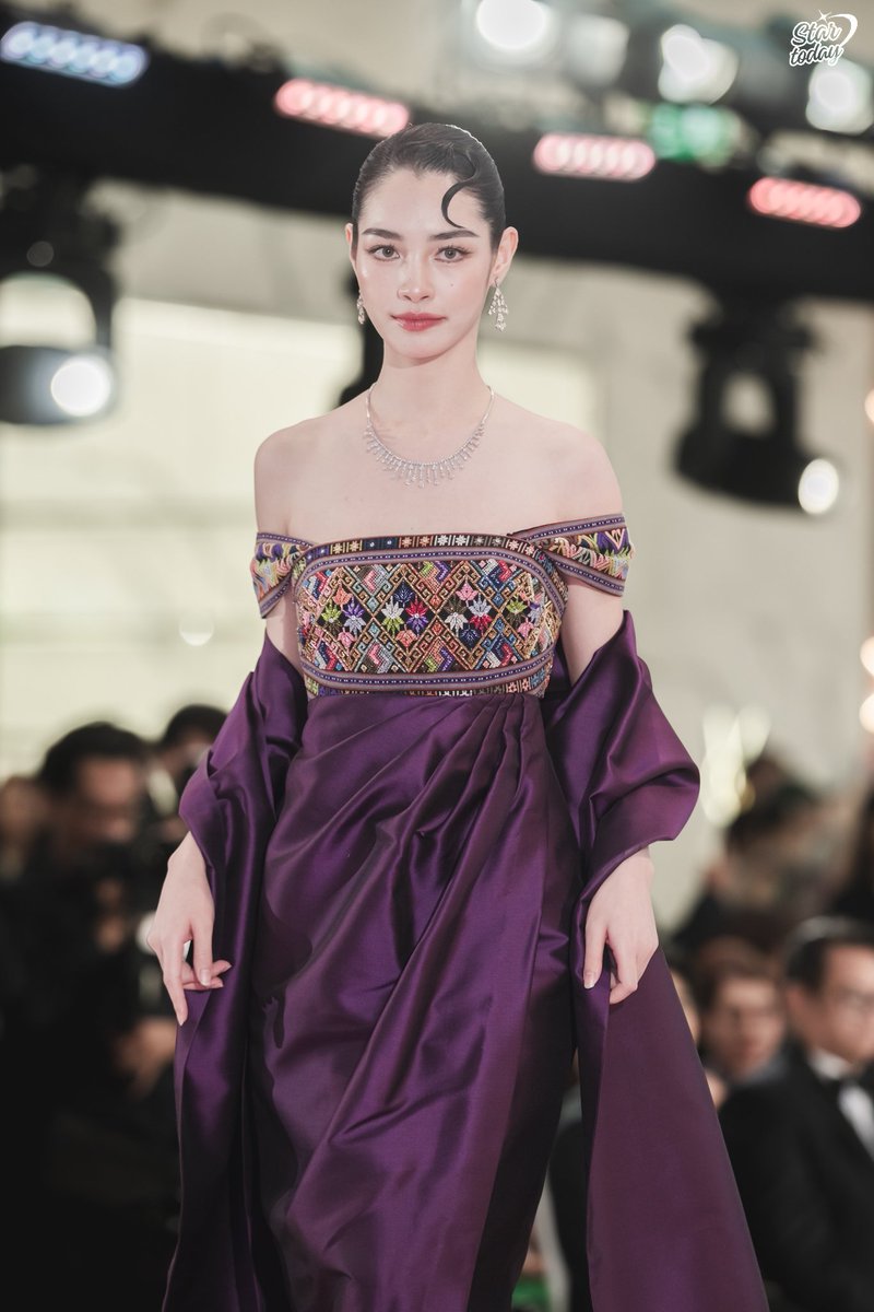 StarTodayEnt's tweet image. “มิ้น รัญชน์รวี” ในงาน “A SENSE OF THAI 2026: ROOTED IN HERITAGE” 

MINTR X ROOTEDHERITAGE
#ASenseOfTH26WithMintR
#mintranch
#ATextileThroughTime
#RootedinHeritage
#ASenseofThai2026