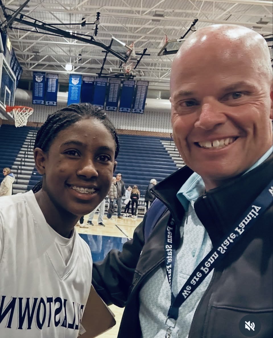 Denyla Handy tweet media