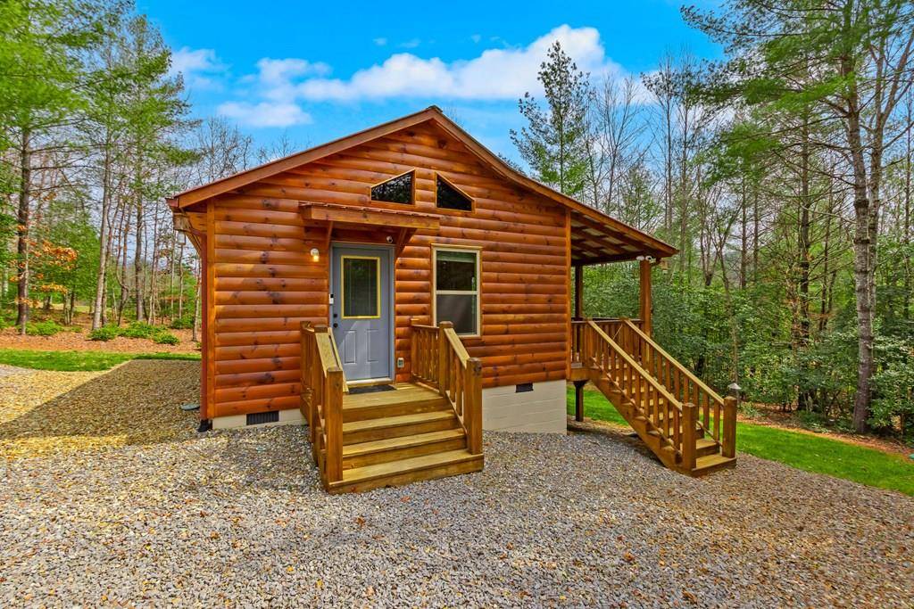 Explorer tweet media