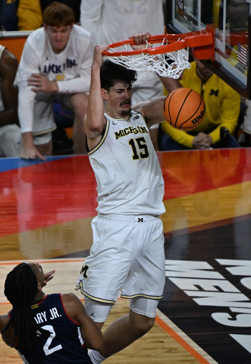 MearsDaniel's tweet photo. Had a quick 26 hour visit to the NCAA Final in Indy and the opportunity to see the Wolverines battle for the 69-63 historic victory over UConn. Check out more pics, stories and more to come at https://t.co/G0blKIkvwC https://t.co/3jYLrlYDNn