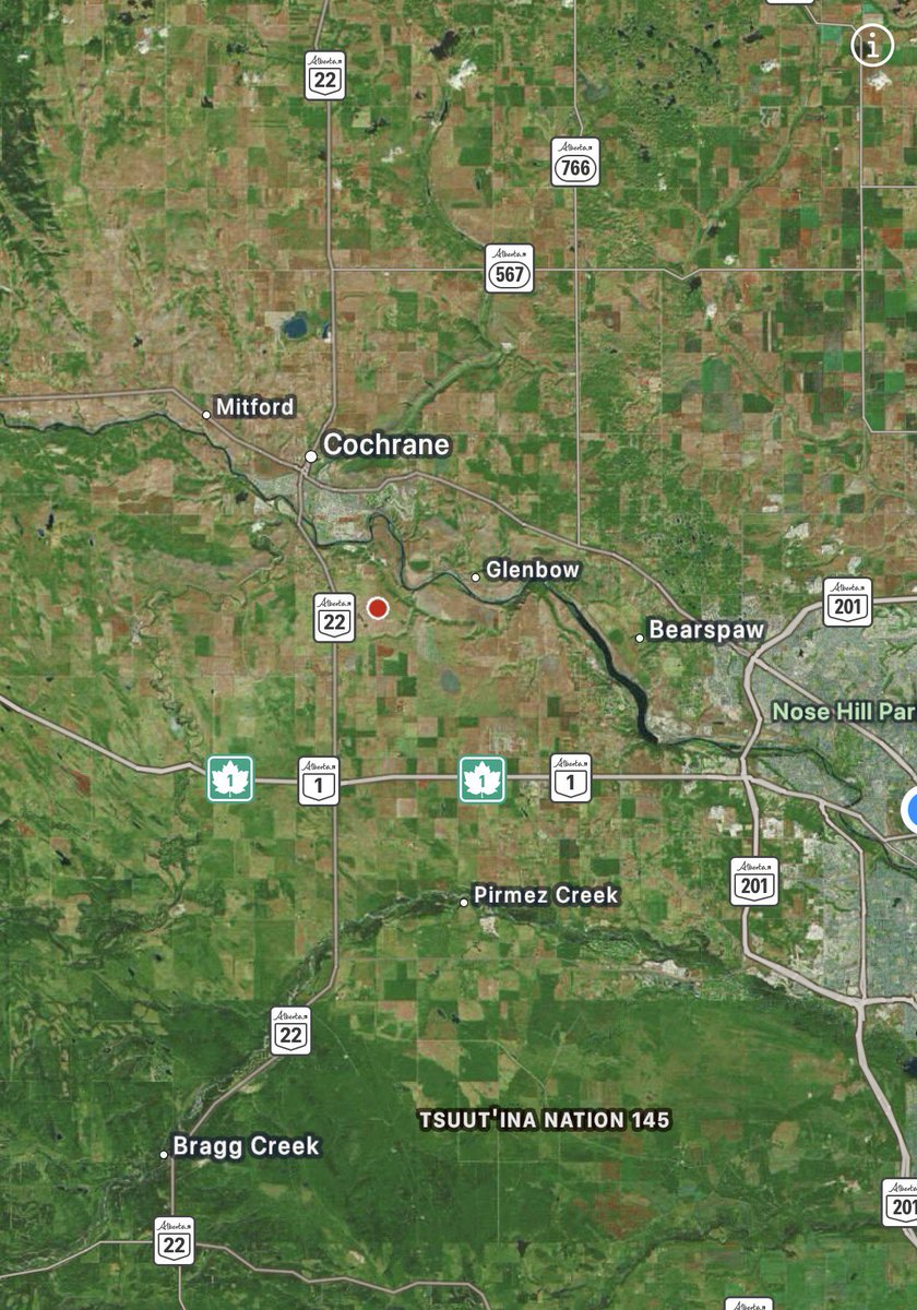 BenChernesky's tweet image. Stormy skies in Calgary right now as a thunderflurry enters the SW quadrant of the city. 🌩️
#abstorm #yyc