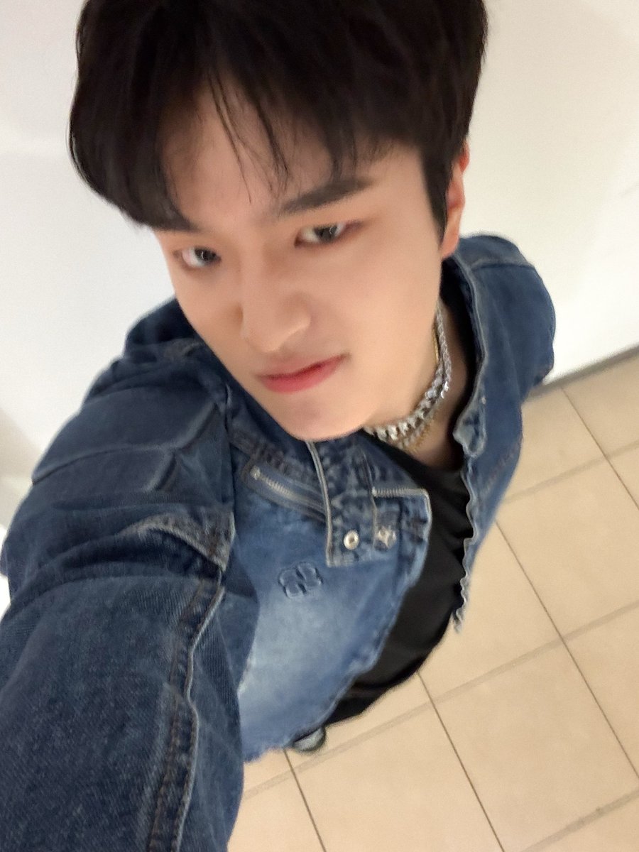 TRENDZ (트렌드지) tweet media