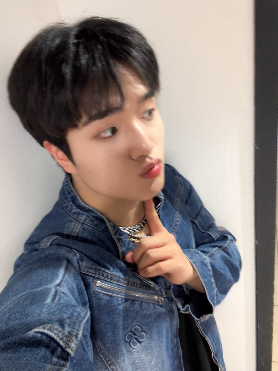 TRENDZ (트렌드지) tweet media