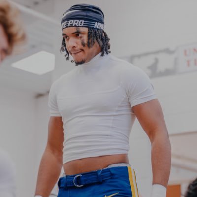 JordanJ_'s tweet photo. Talking on MVP's and those with the top composite scores at the Max Xposure Showcase from last weekend- Offense https://t.co/WYrG4W5501 Featured at @PrepRedzoneWA .. @si0saia_wr @TheJadisLefono @realtysond @Nikai_Seneth @Trevonbarnes_ @Emediongukpe3 @KaydonTatum @EPopulus54 https://t.co/xHMb5q9rJ6