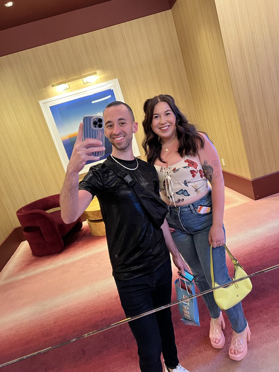 ChrisAntonacci1's tweet image. Happy Birthday to my bestie &amp;amp; Katycat partner in crime @adriinie !!!!!

Grateful for ALL the mems through the years and more to come ❤️ 

you deserve all the best and i love you for lifeytimes ♾️ 

-Chrissy