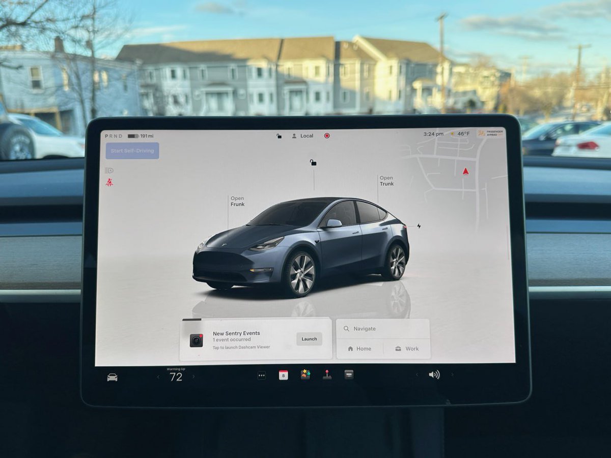 Chris .dev tweet media