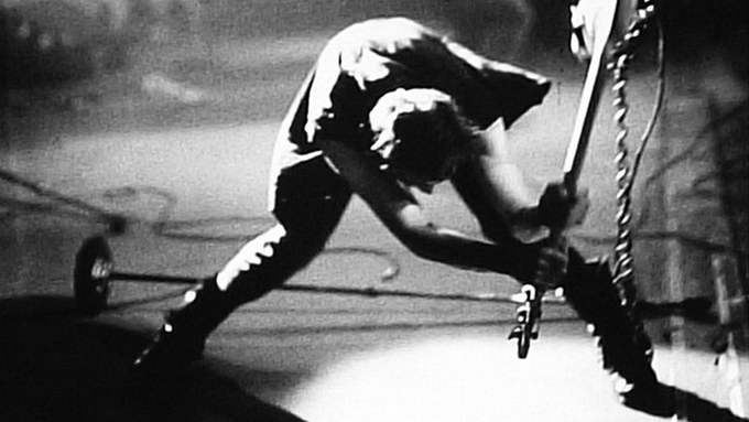 The Extreme Music Enthusiast tweet media