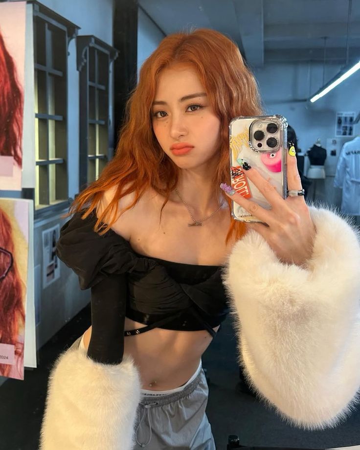 Yunjin Pics tweet media