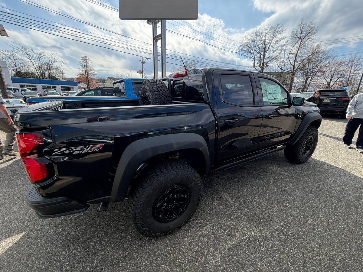 Hypr Fox ◢ ◤ 🔜 FURG tweet media