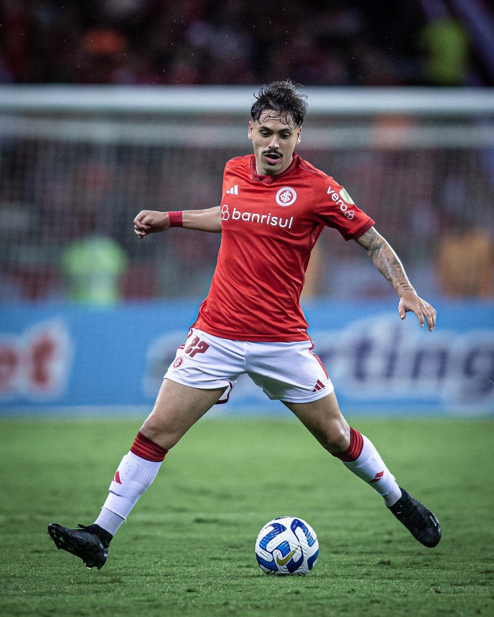 gostosos no futebol tweet media