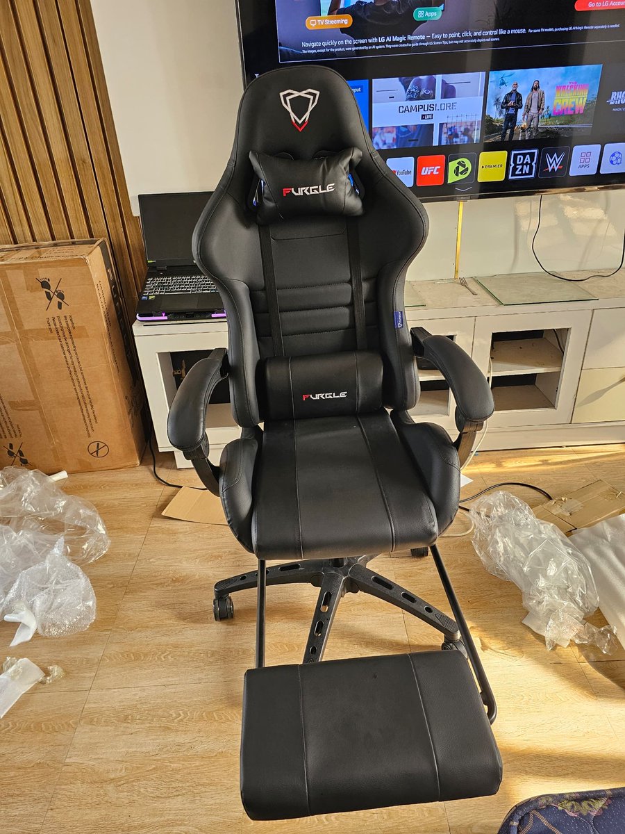 Praizdarq tweet media