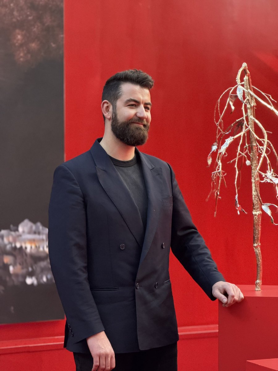 Sebastien 🏞 tweet media