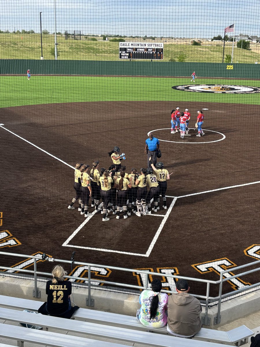 Coach Mullins tweet media