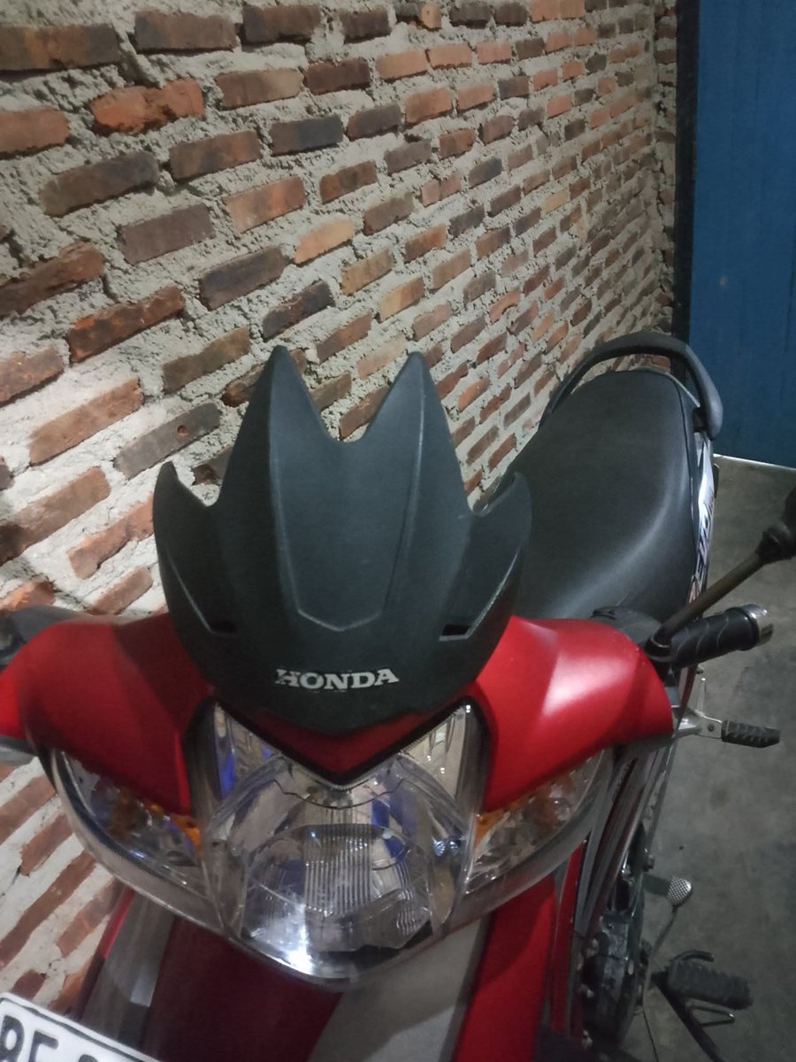 Ketawa itu GRATIS 🛩 tweet media