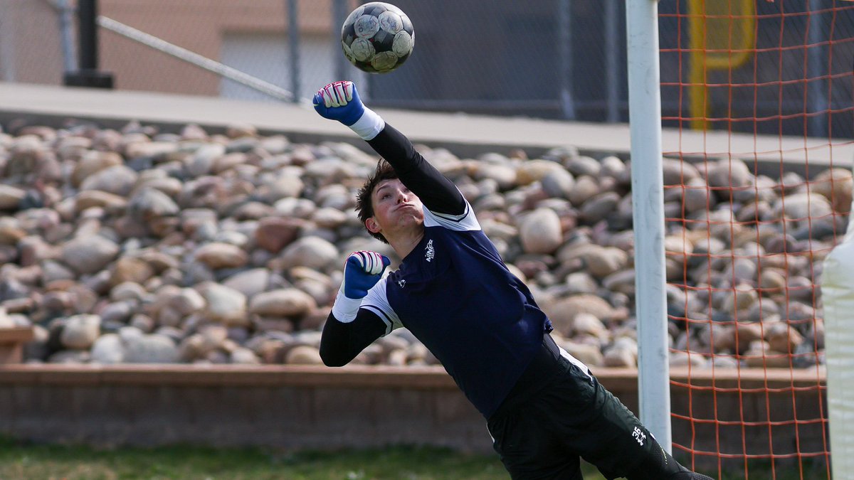 MinesMSOC's tweet photo. Still on that grind this spring

📸 - Patrick Murphy 

#HelluvaEngineer https://t.co/ymBZbuQZGR