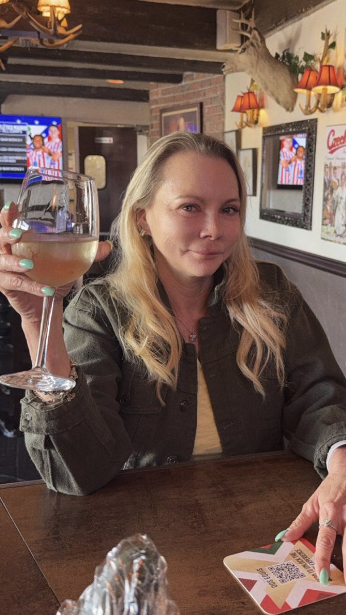 annette pursley tweet media