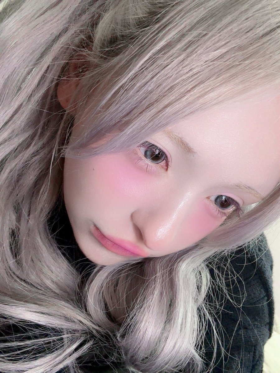 めありらすと tweet media